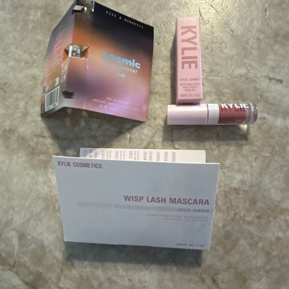 KYLIE Makeup Bundle